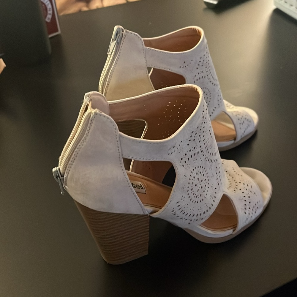Not Rated Cream Cutout Heels - Picture 4 of 4